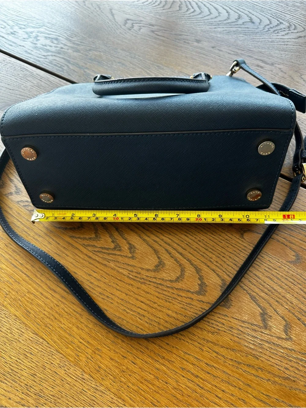 Michael Kors Selma Saffiano Leather Satchel Messenger Handbag Medium Navy Blue